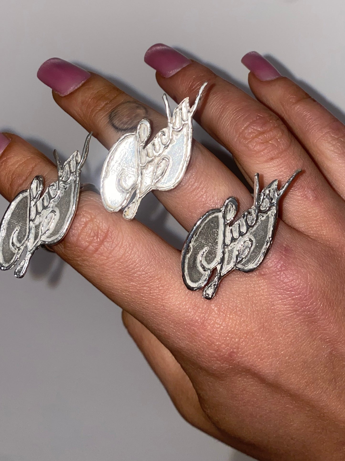 LUCKY RING