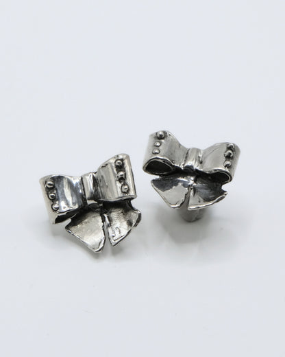 BOW earrings