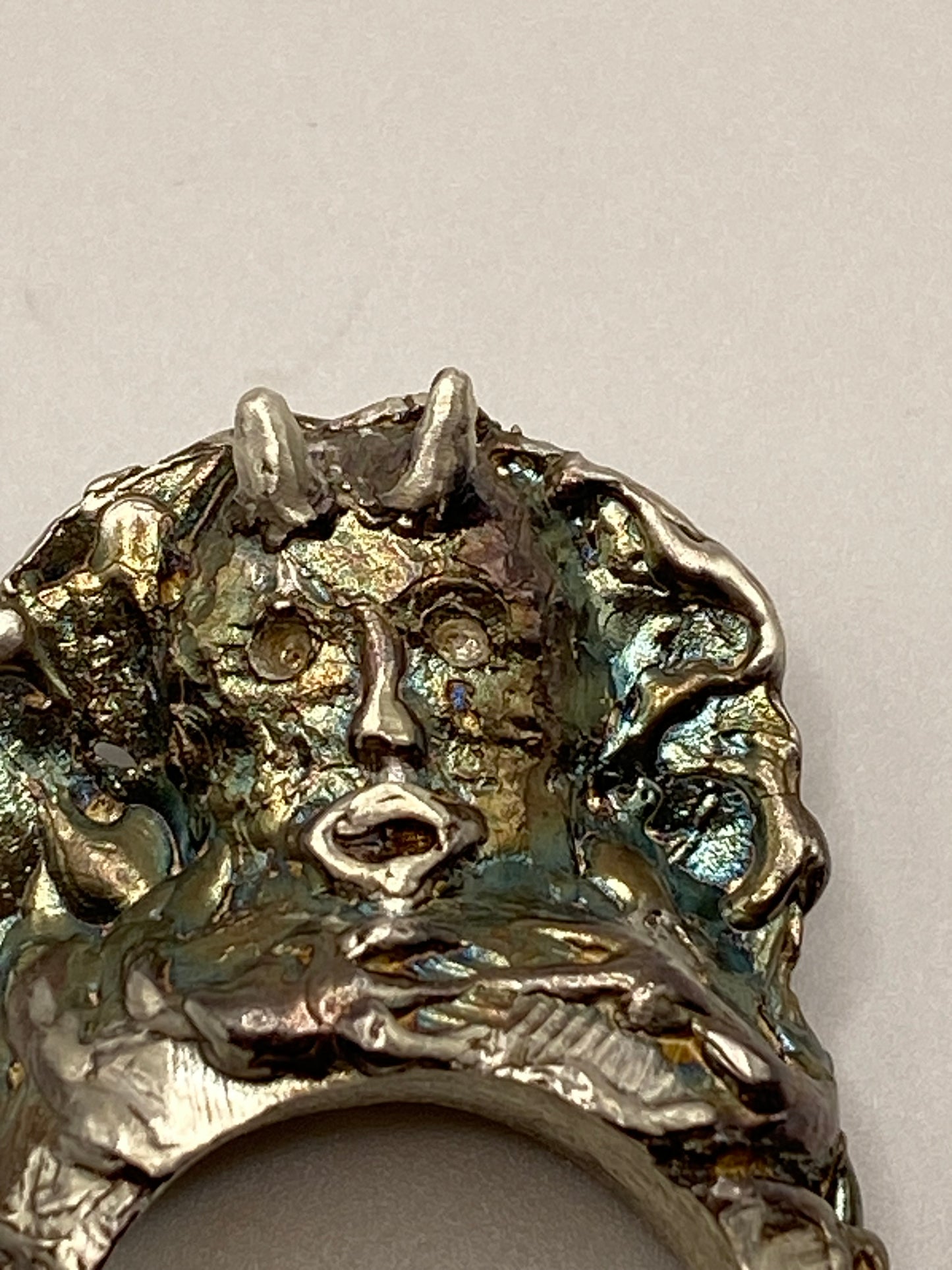 MOSTRO ring
