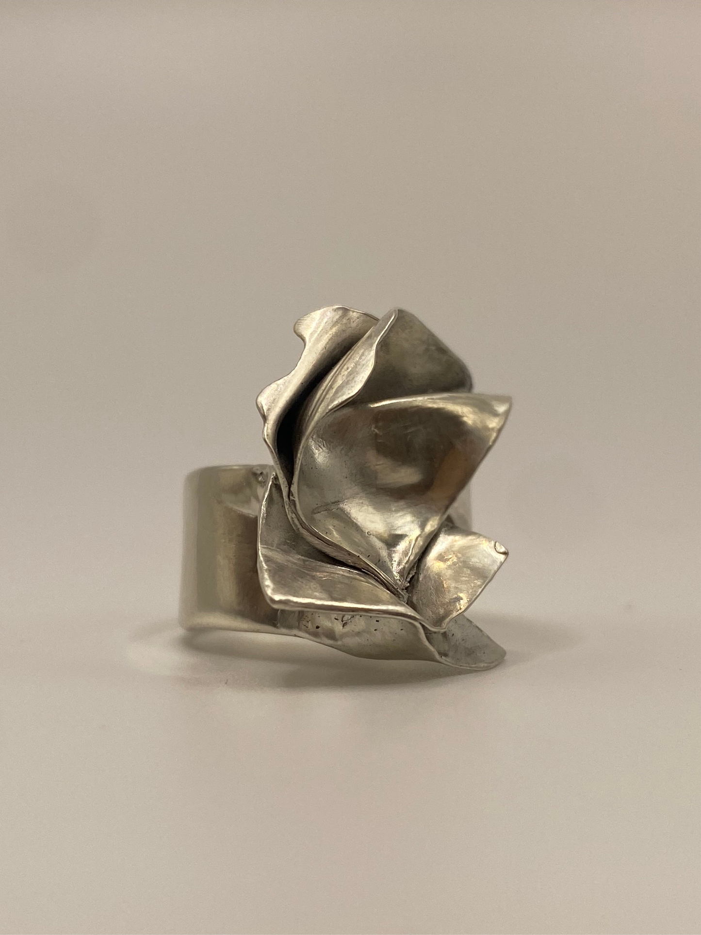 VELO 04 ring