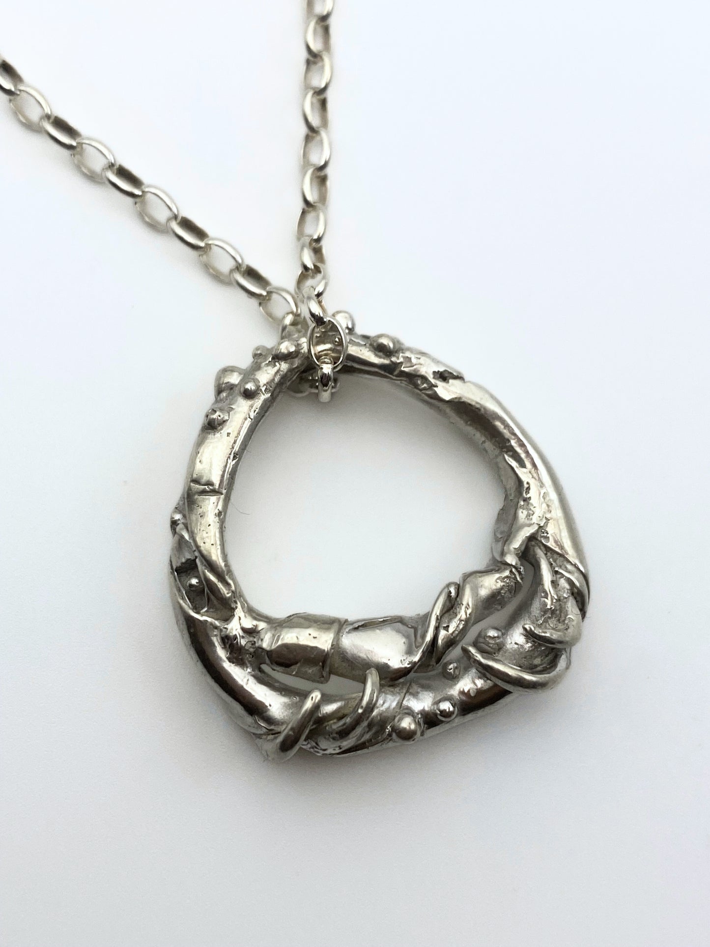 FANTASY GARDEN Pendant