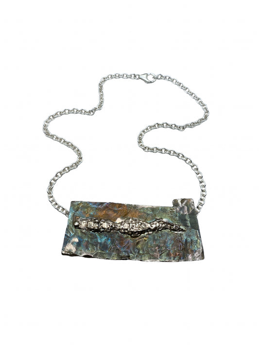 PERISCOPING necklace